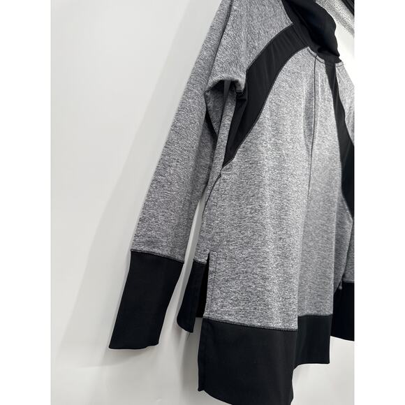 Victoria Secret Sport turtle neck gray sweater size S - Picture 7 of 7